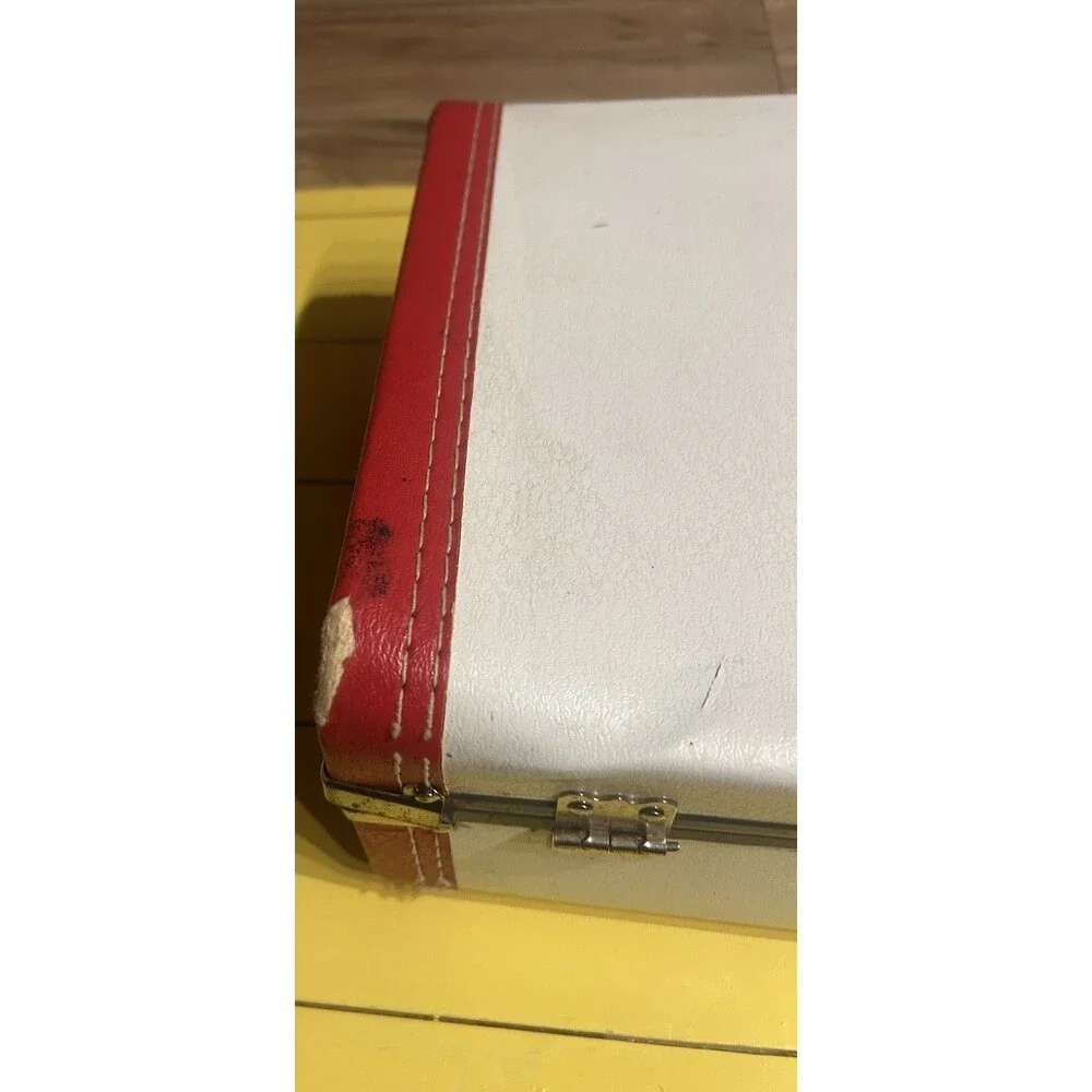 Vintage 1950s Vanity Case Mid Century Decor Girls Ballerina Kitty Suitcase Retro